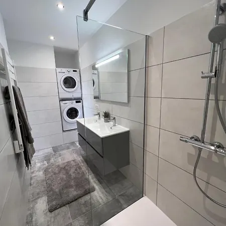 Un Petit Paradis Apartamento